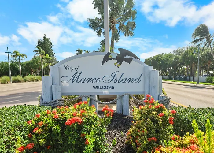 Beachfront Condo With Pool And Wraparound Balcony